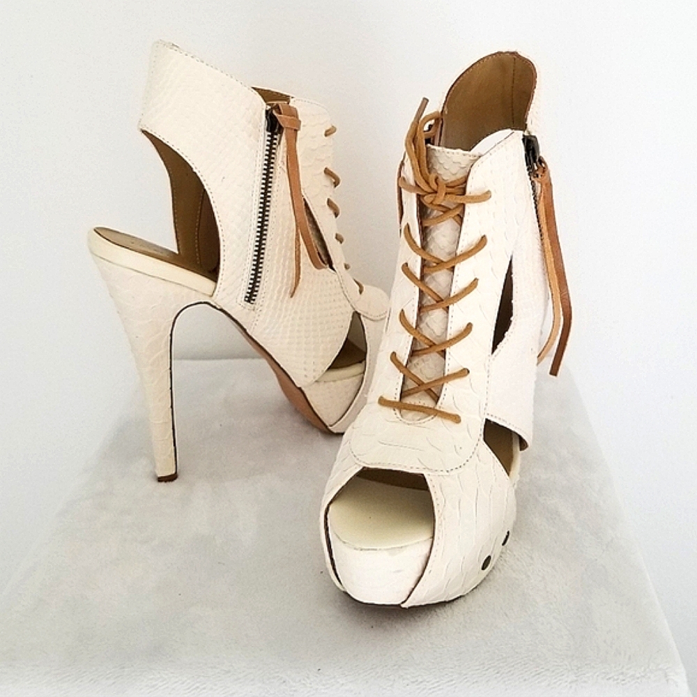 🅽🆆🅱 Kate Ferguson Eraussi Platform Stiletto Heel Pumps